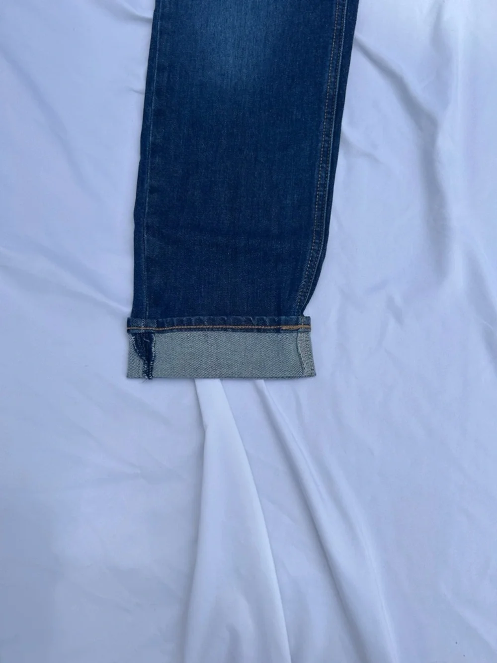 Classic Men's Dark Blue Straight Jeans cuffed size 30x32